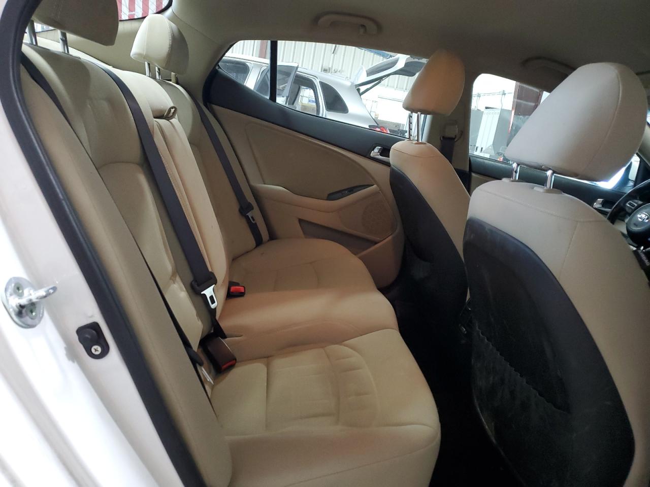 2015 Kia Optima - Image 10