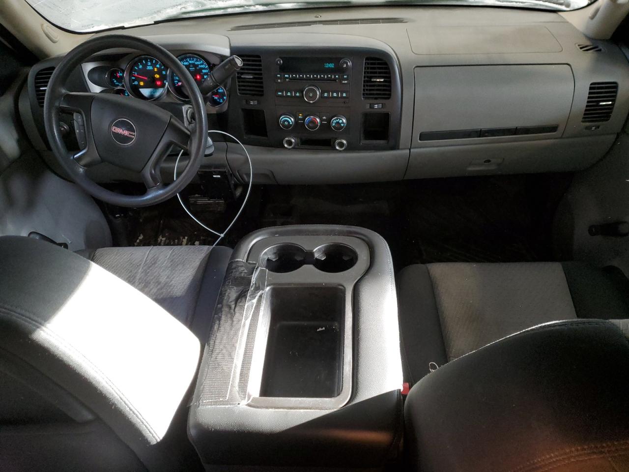 2008 GMC Sierra - Image 8