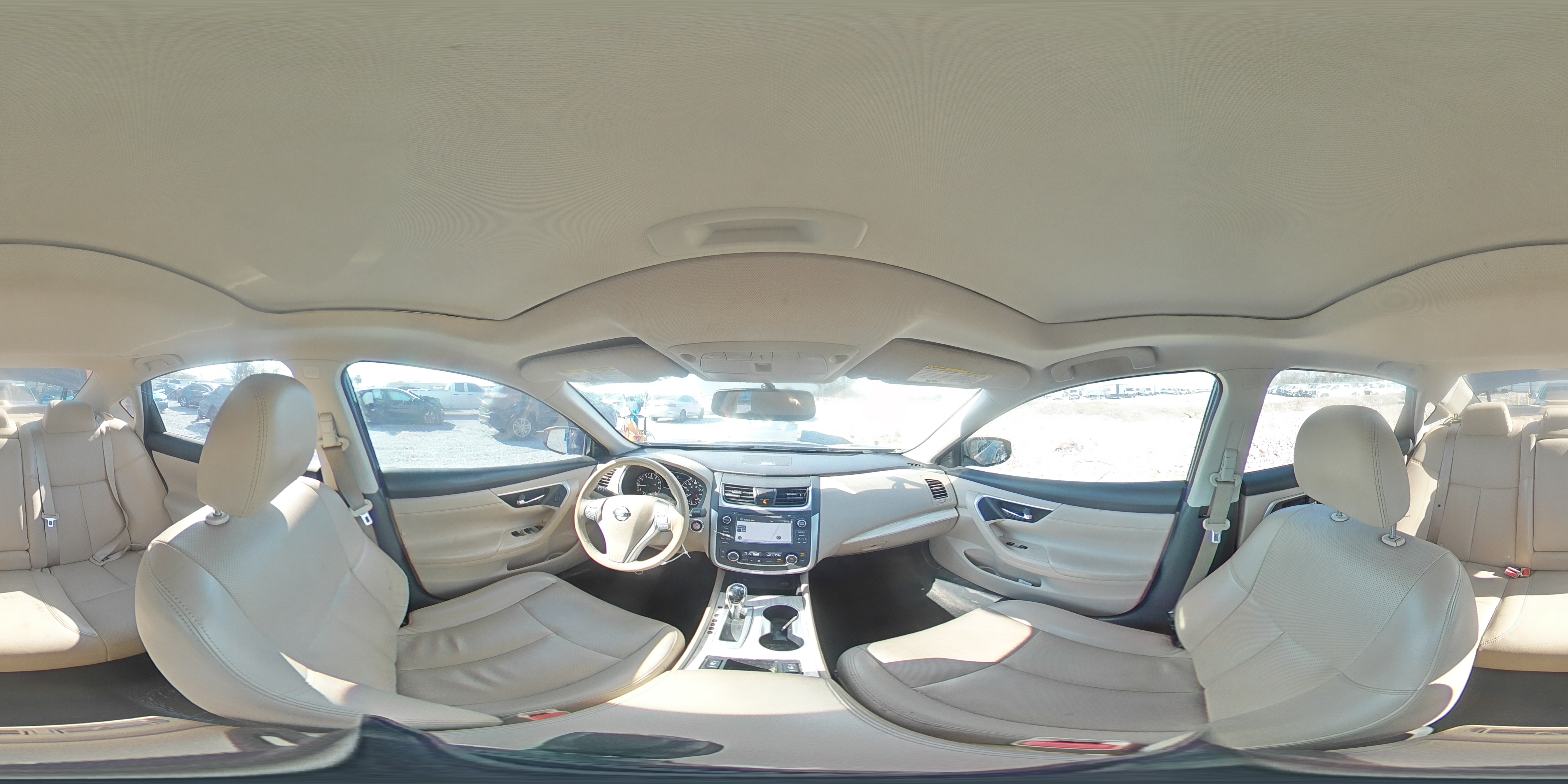 2017 Nissan Altima - Image 13