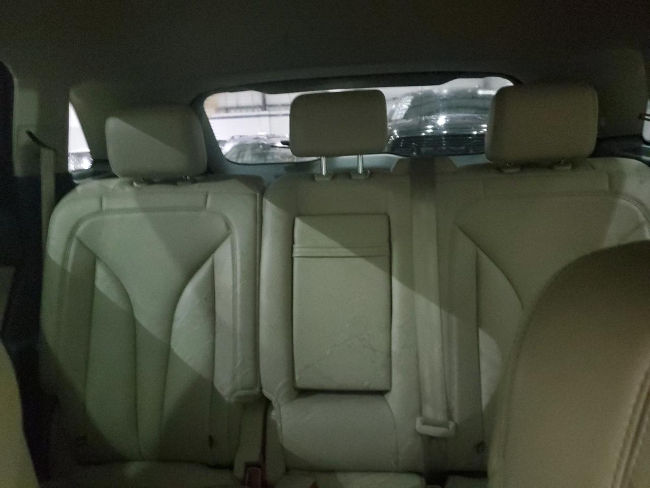 2018 Lincoln MKX - Image 10