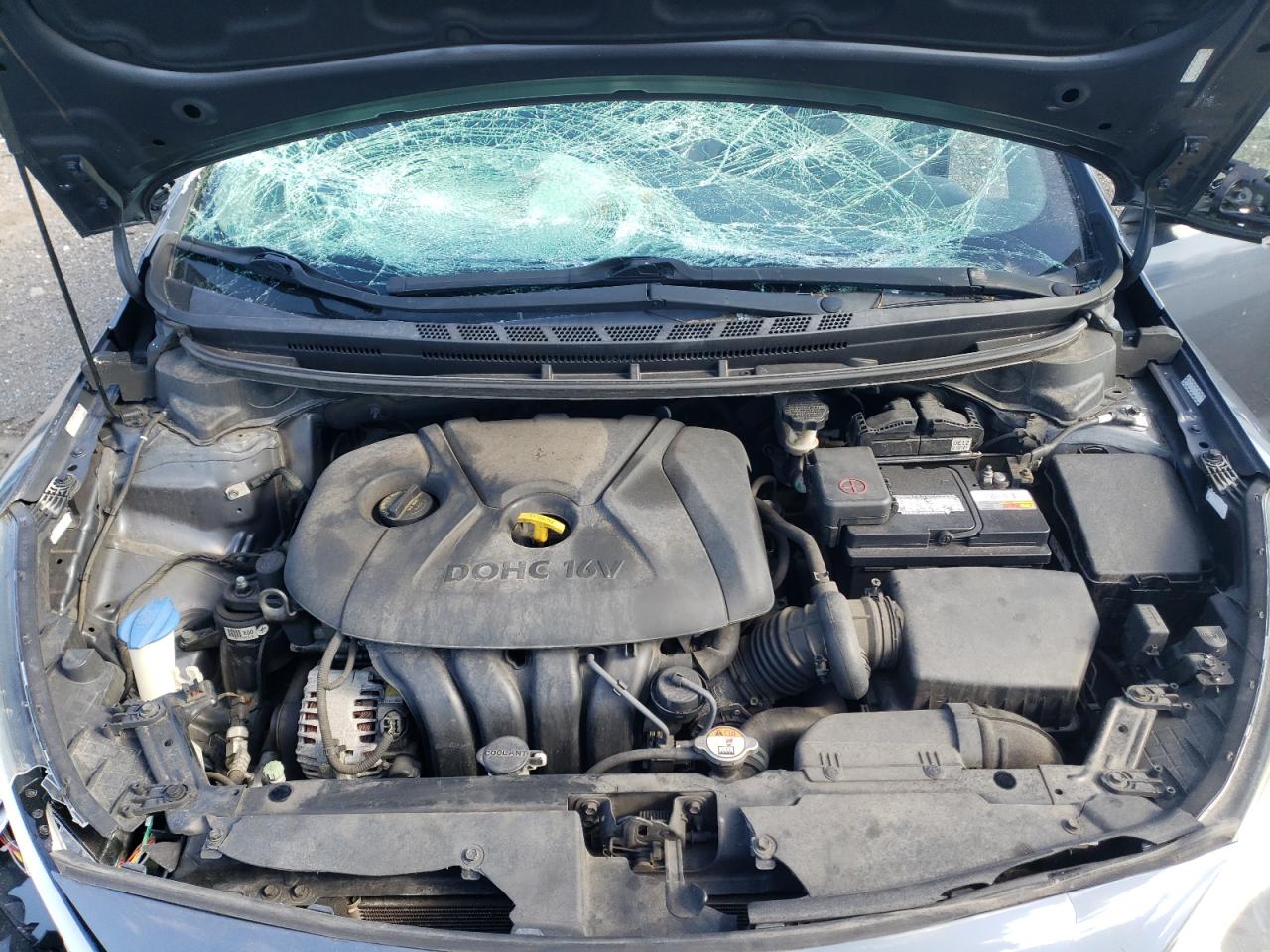 2016 Kia Forte - Image 12