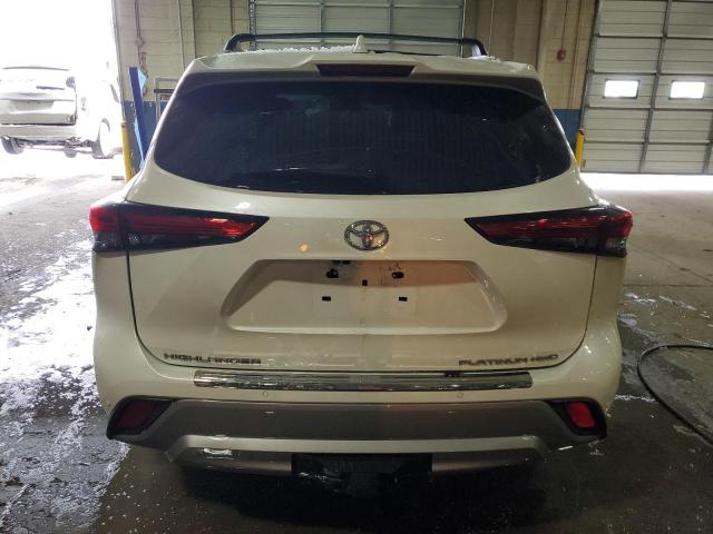  TOYOTA HIGHLANDER 2021 Biały