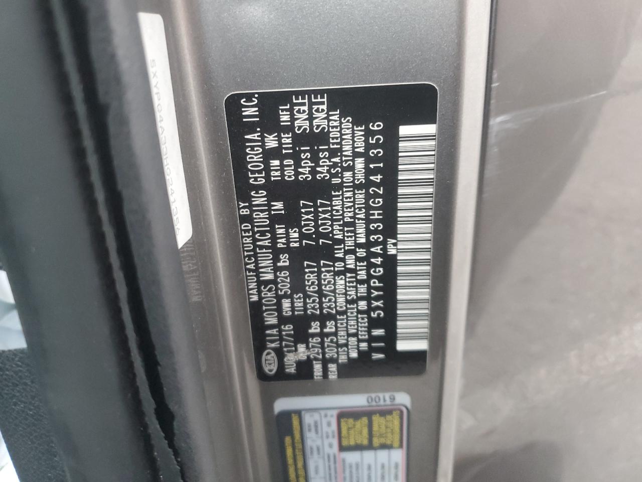 2017 Kia Sorento - Image 15