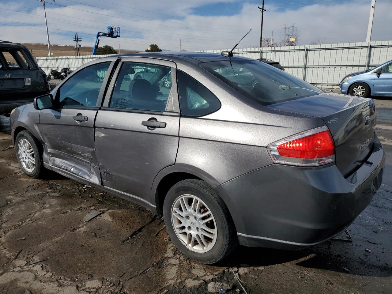 2011 Ford Focus - Image 2