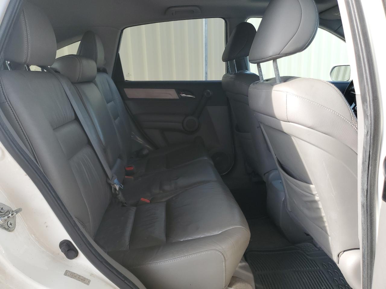 2010 Honda CR-V - Image 11