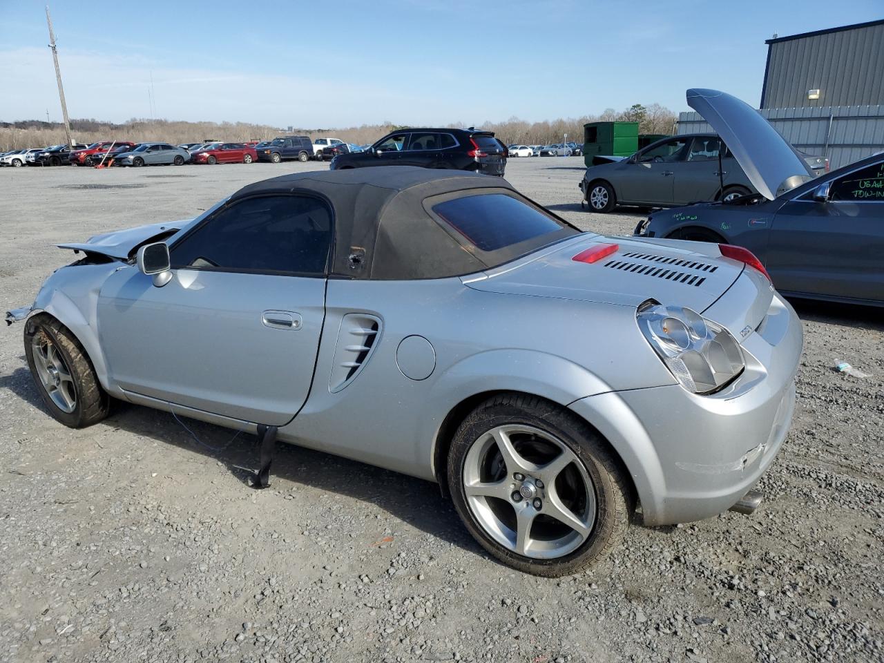 2005 Toyota MR2 - Image 2