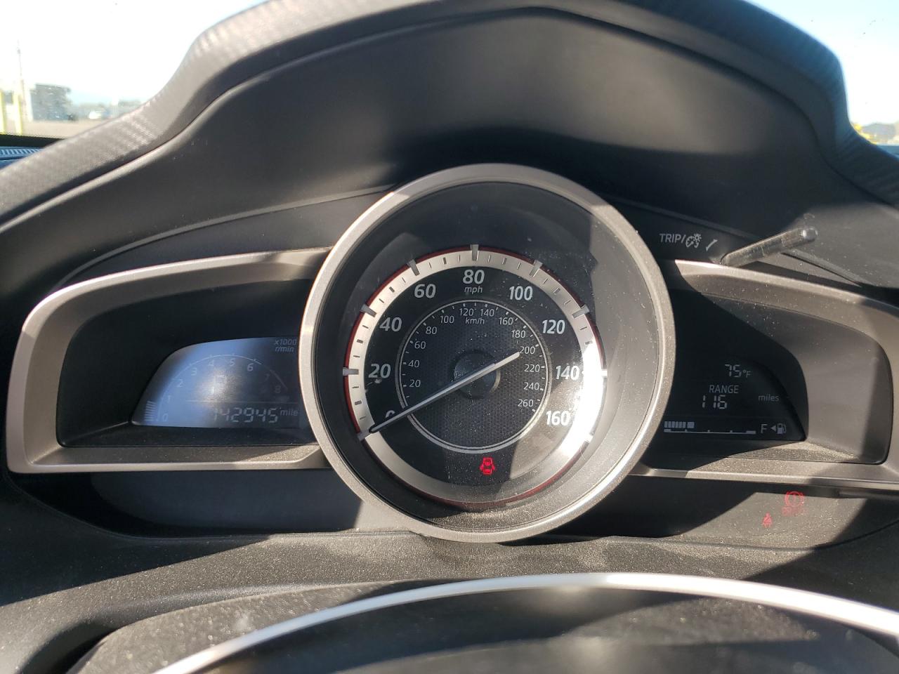 2016 Mazda 3 - Image 9