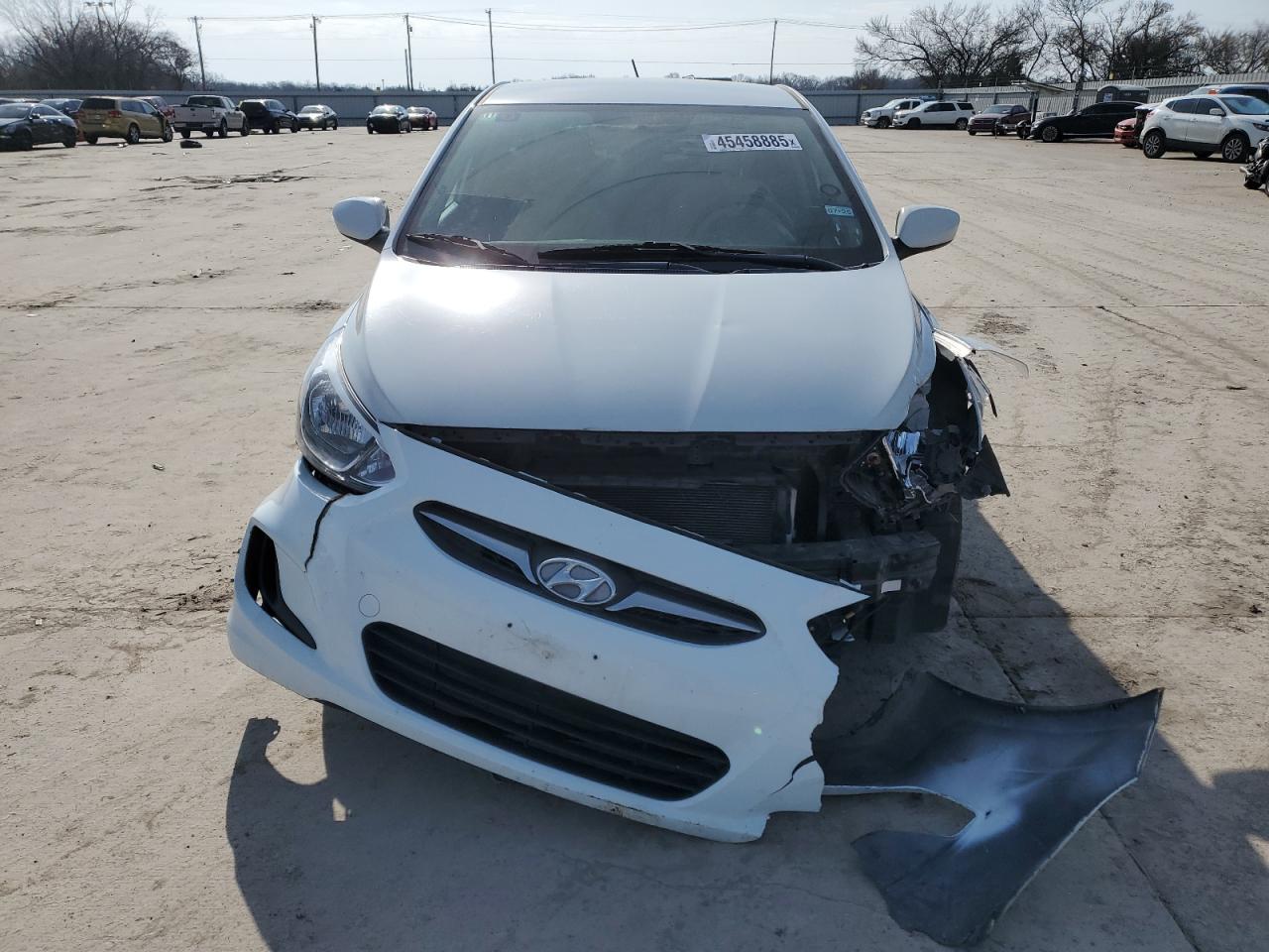 2017 Hyundai Accent - Image 5