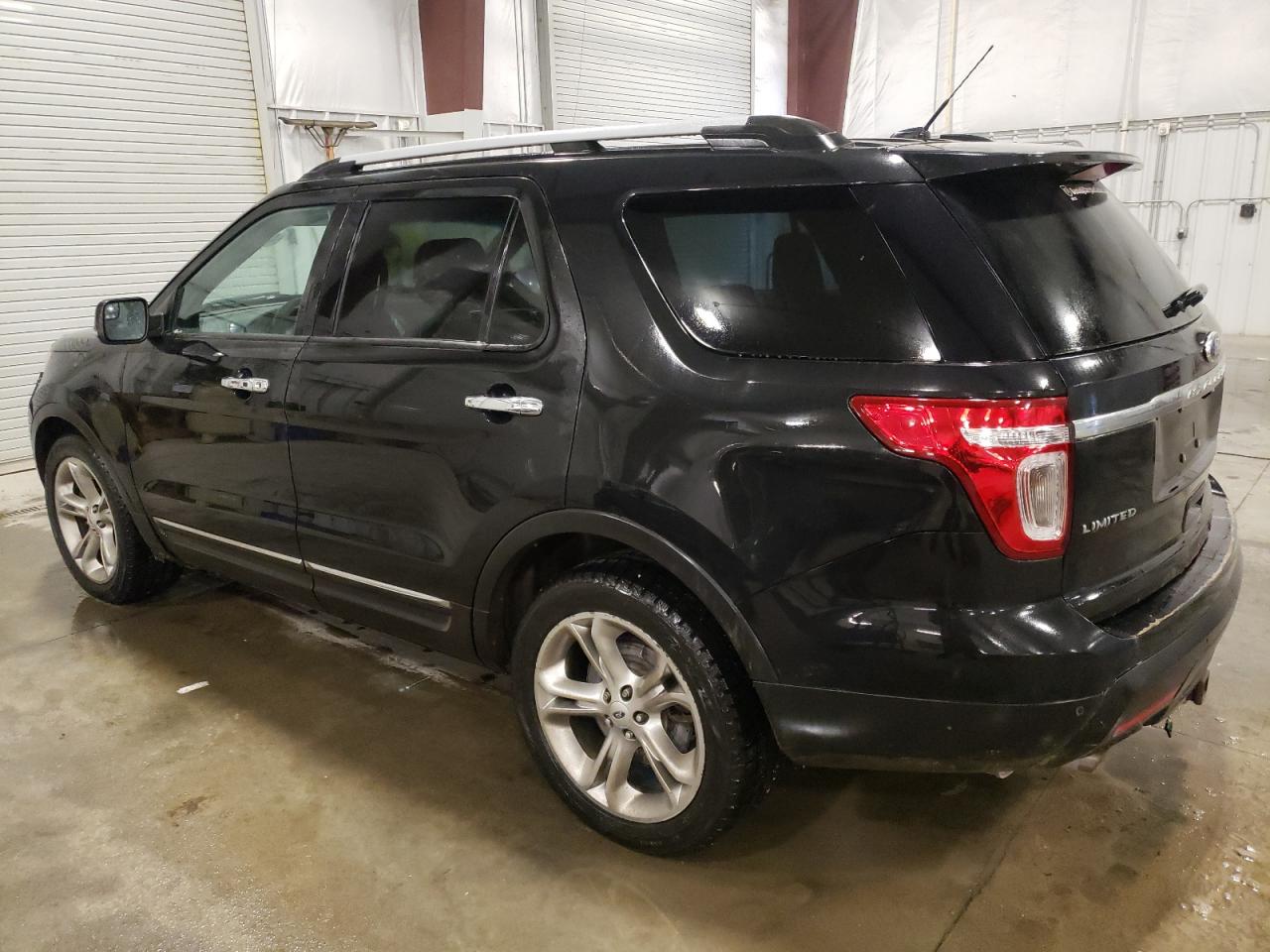 2013 Ford Explorer - Image 2
