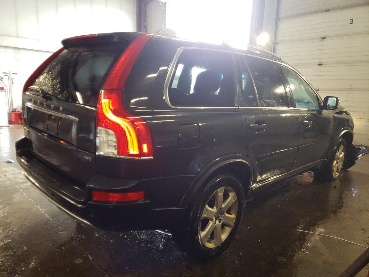 2013 Volvo XC90 - Image 3