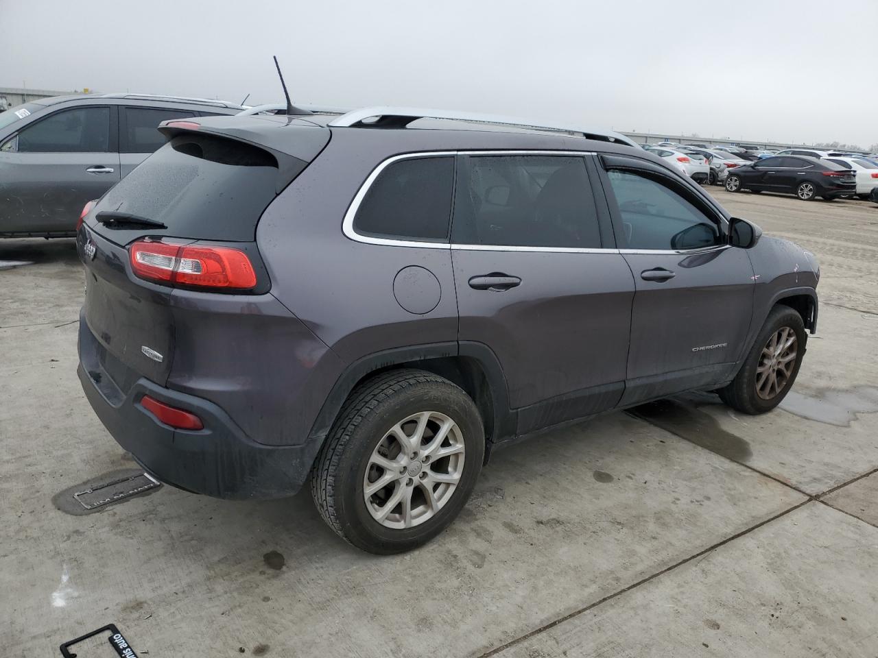 2017 Jeep Grand Cherokee - Image 3