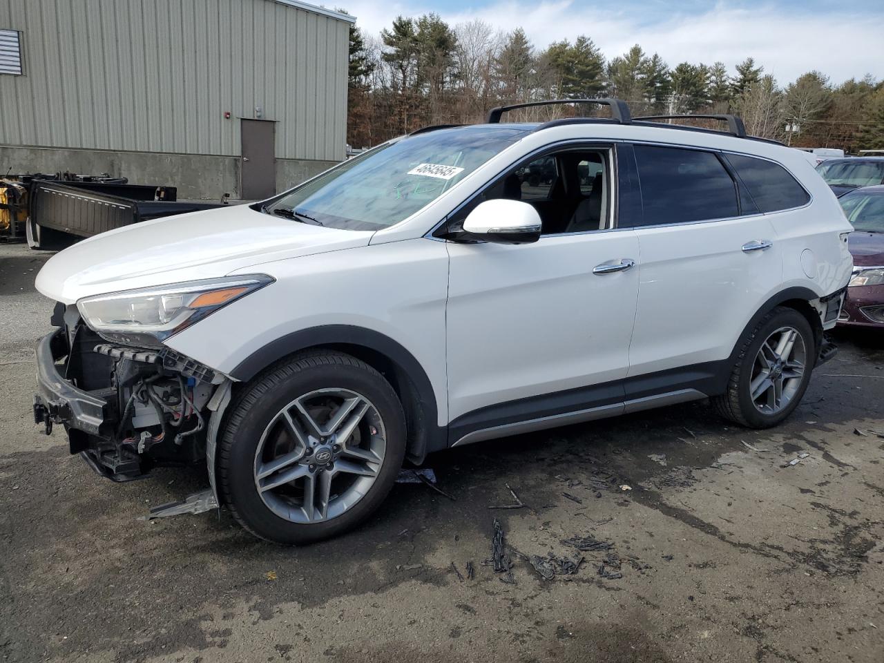 2018 Hyundai Santa Fe Se Ultimate продається в Exeter, RI - Rear End