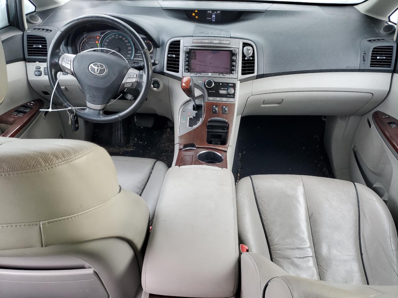 2010 Toyota Venza - Image 8