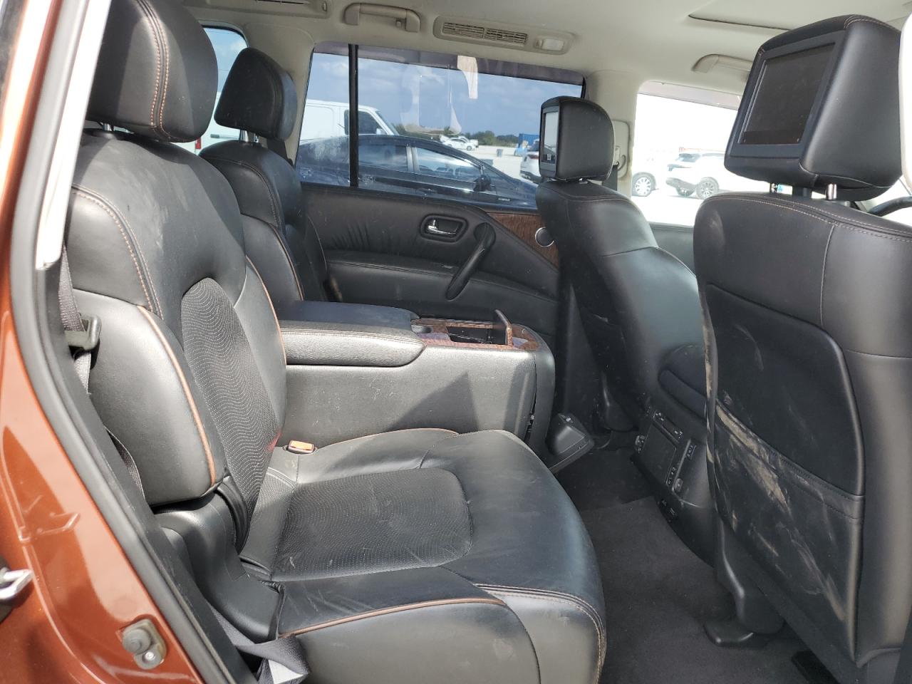 2018 Nissan Armada - Image 11