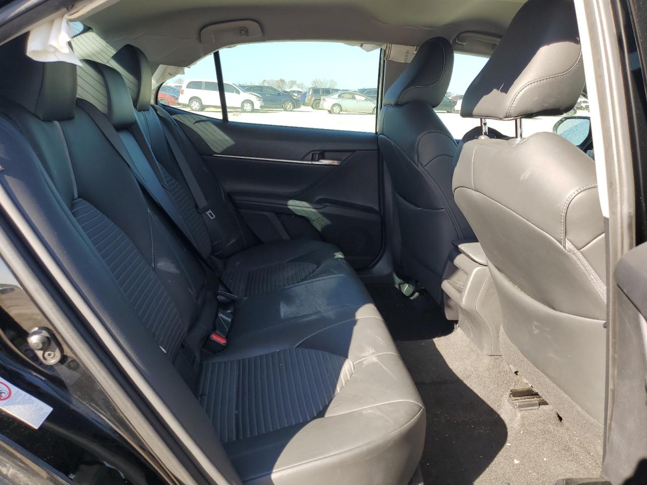 2018 Toyota Camry - Image 10