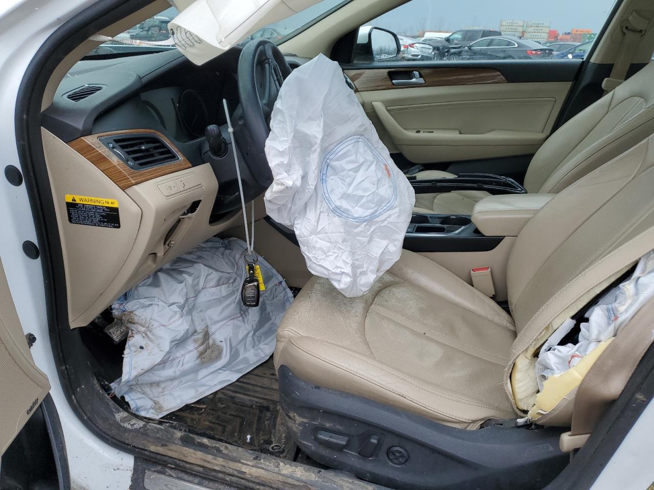 2015 Hyundai Sonata - Image 7