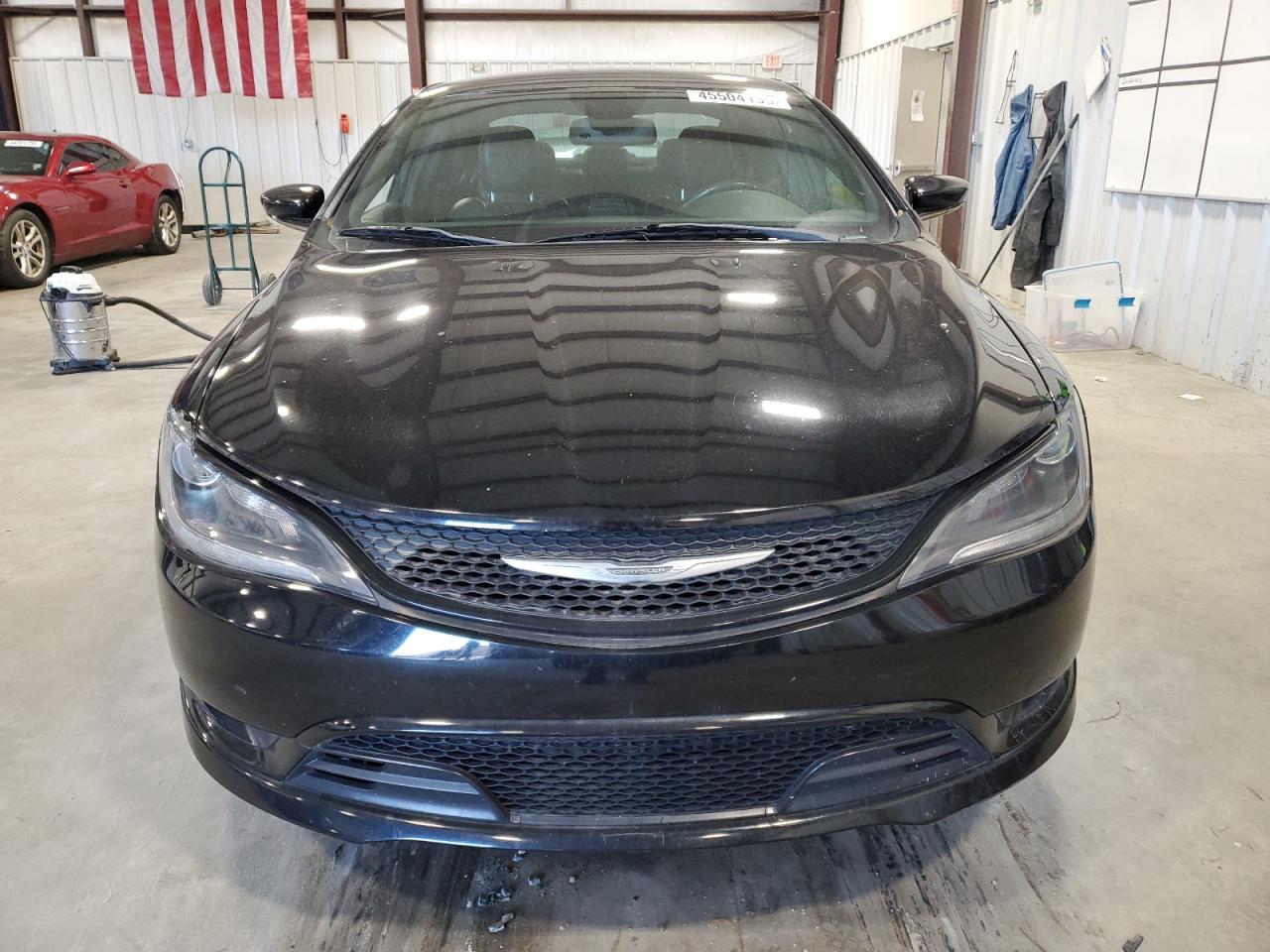 2016 Chrysler 200 - Image 5