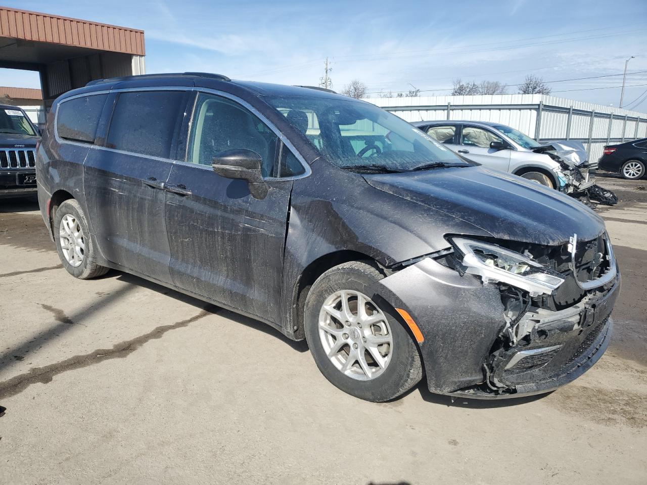 2022 Chrysler Pacifica - Image 4