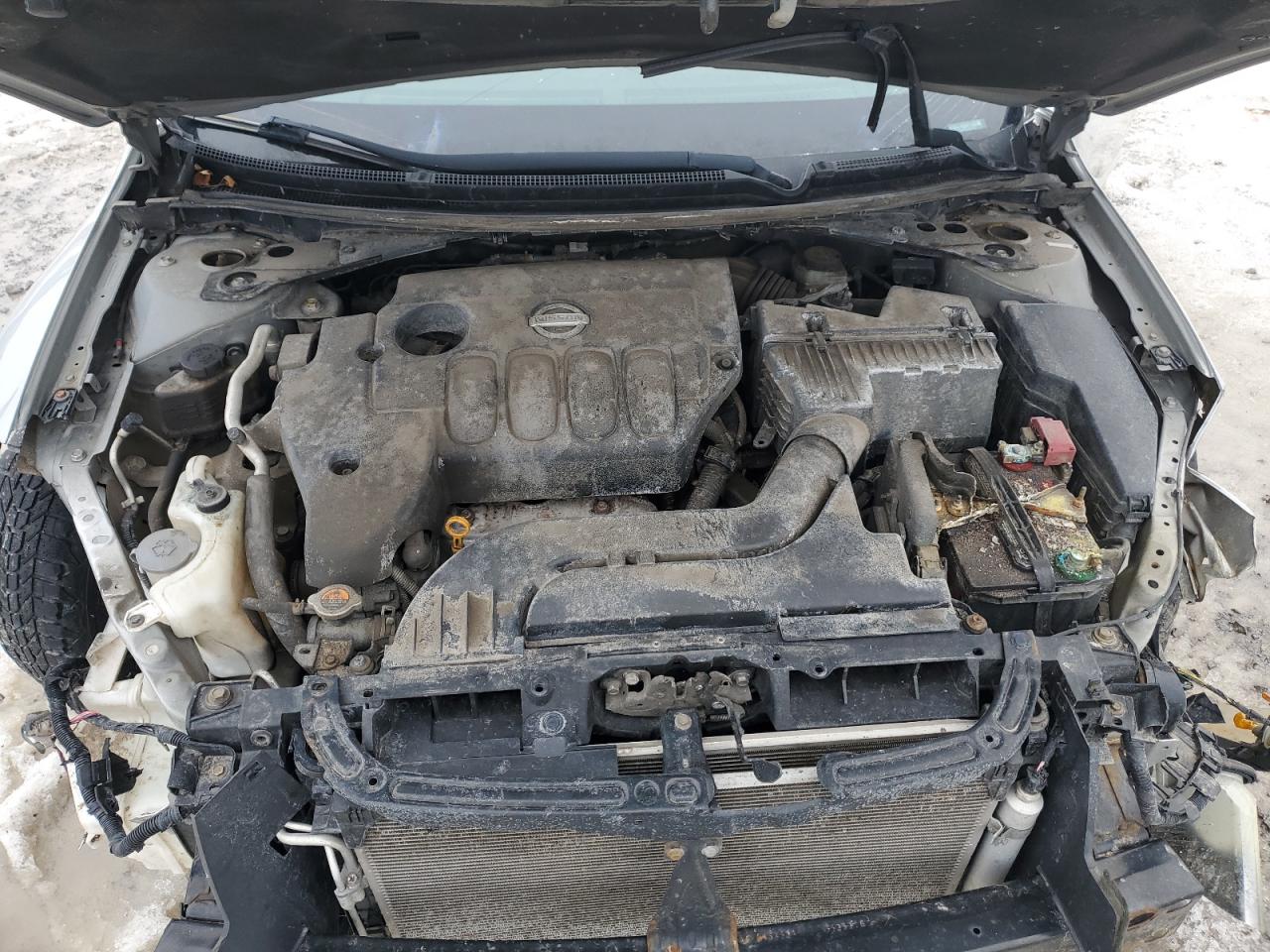 2011 Nissan Altima - Image 12