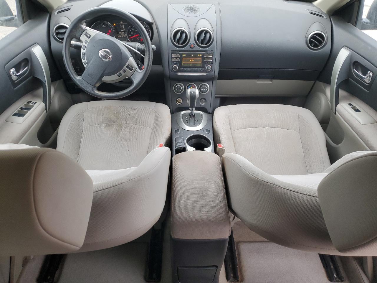 2015 Nissan Rogue - Image 8