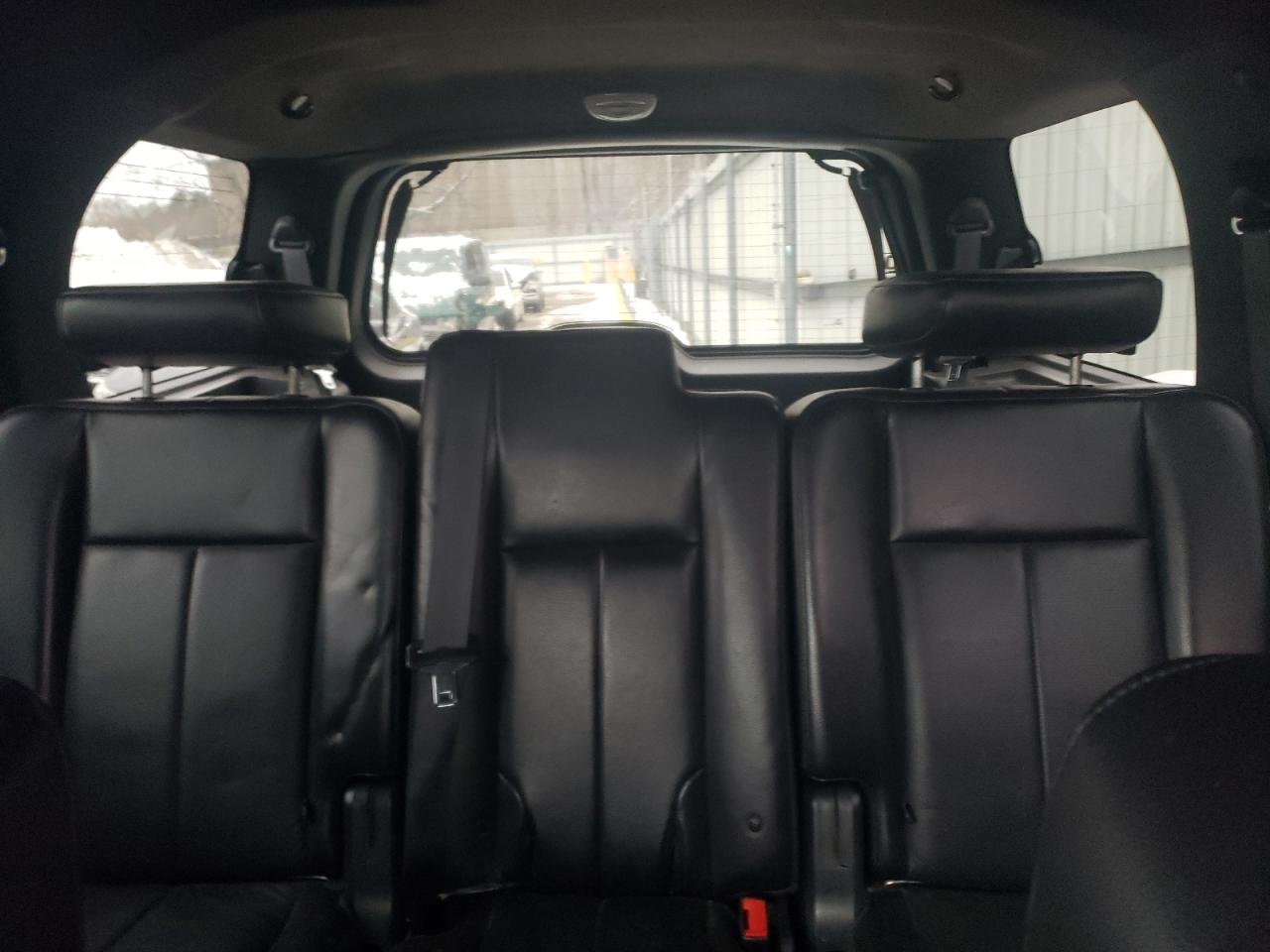 2010 Ford Expedition - Image 10