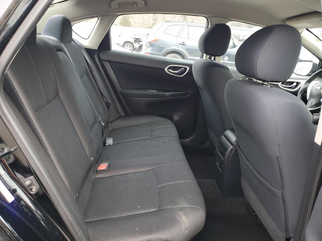 2013 Nissan Sentra - Image 10