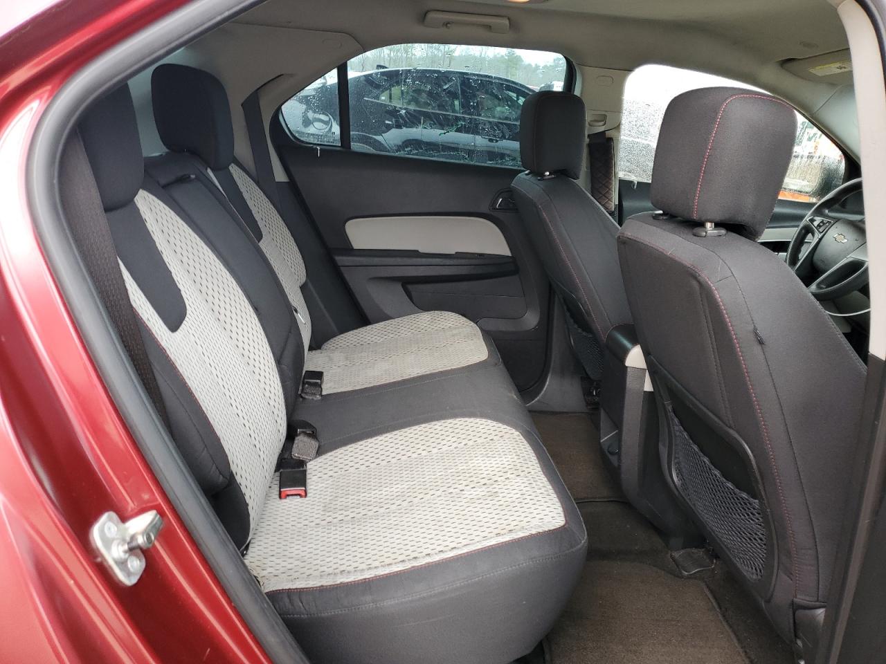 2010 Chevrolet Equinox - Image 10