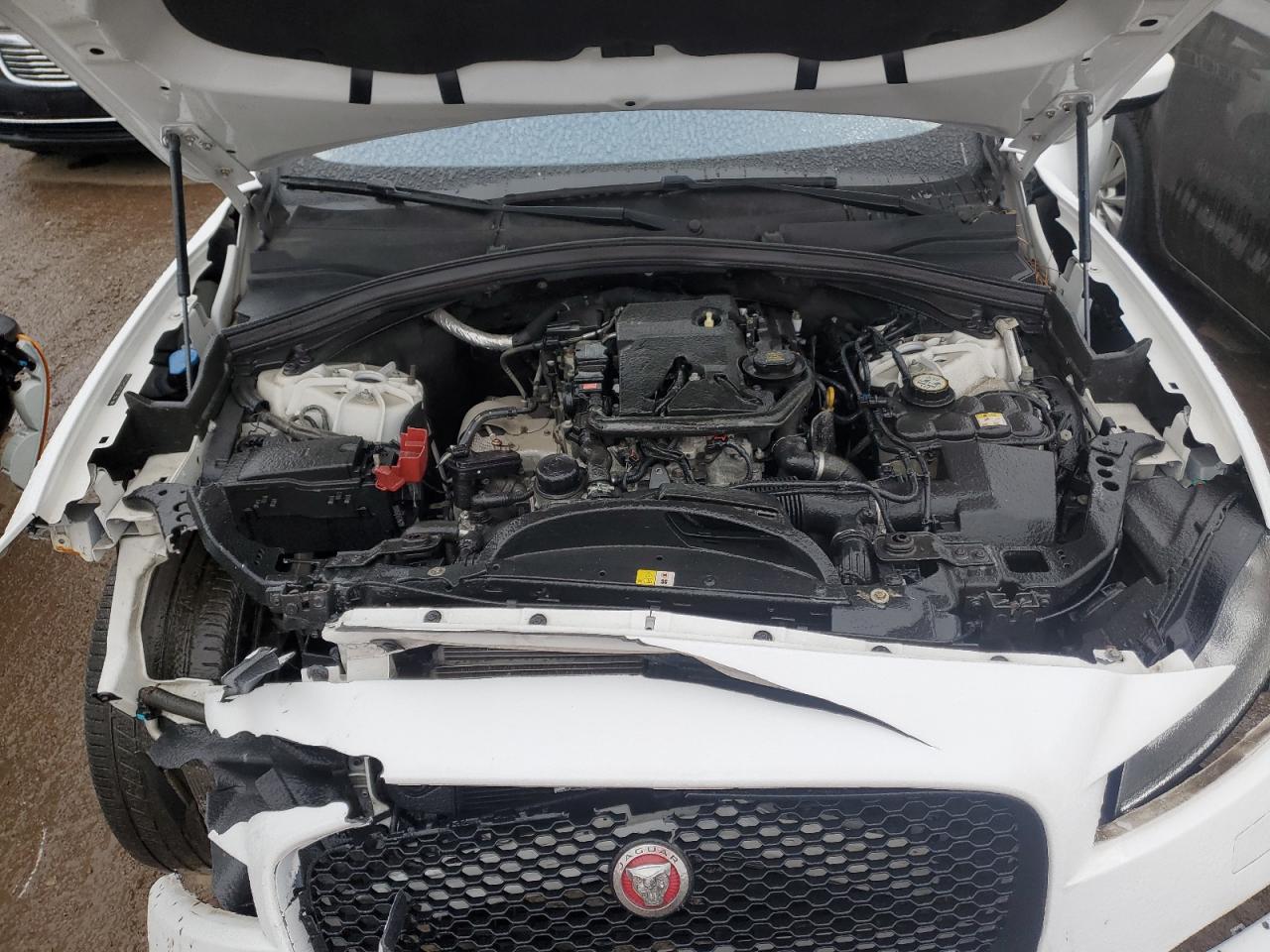 2018 Jaguar F-Pace - Image 12