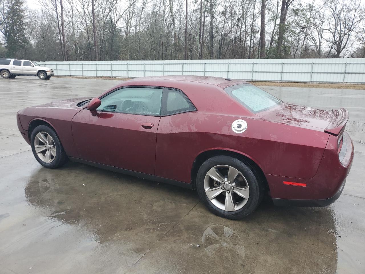 2019 Dodge Challenger - Image 2