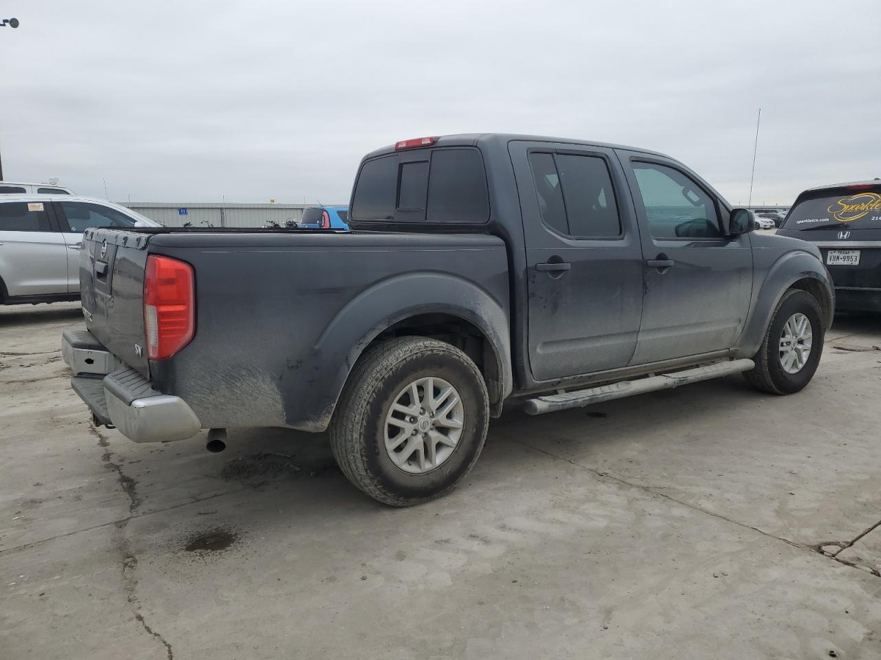 2015 Nissan Navara (Frontier) - Image 3