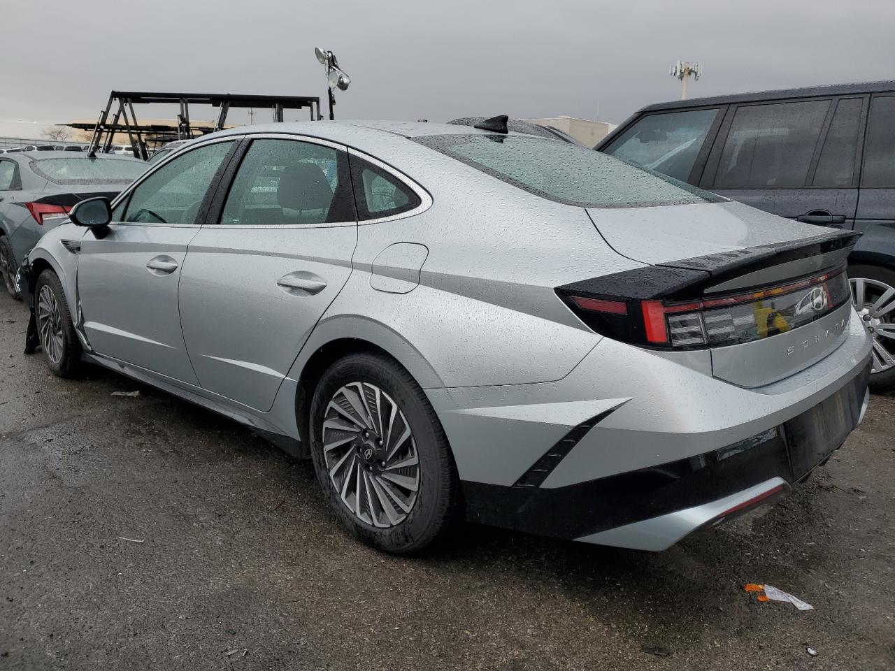 2024 Hyundai Sonata - Image 2