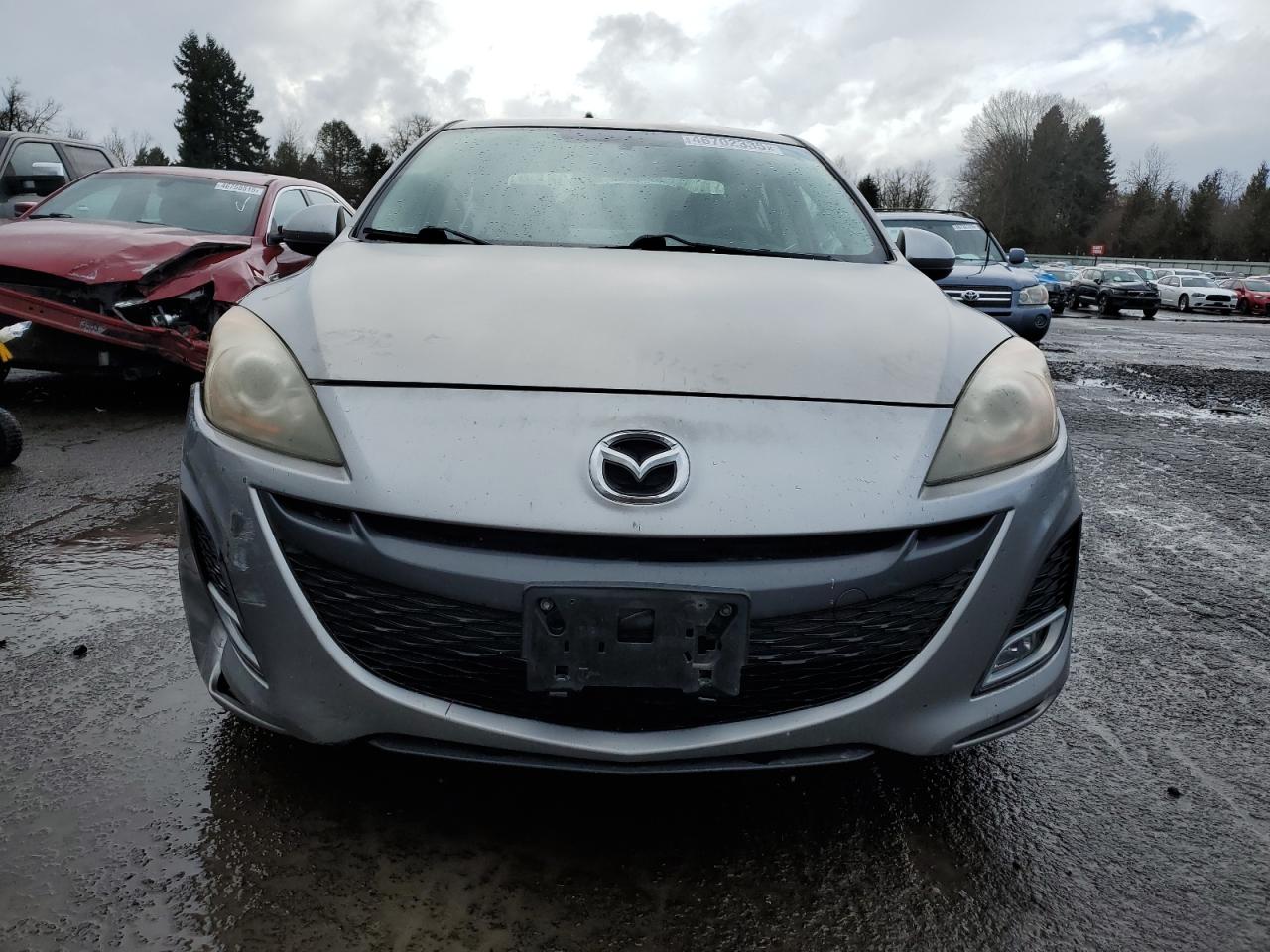 2011 Mazda 3 - Image 5