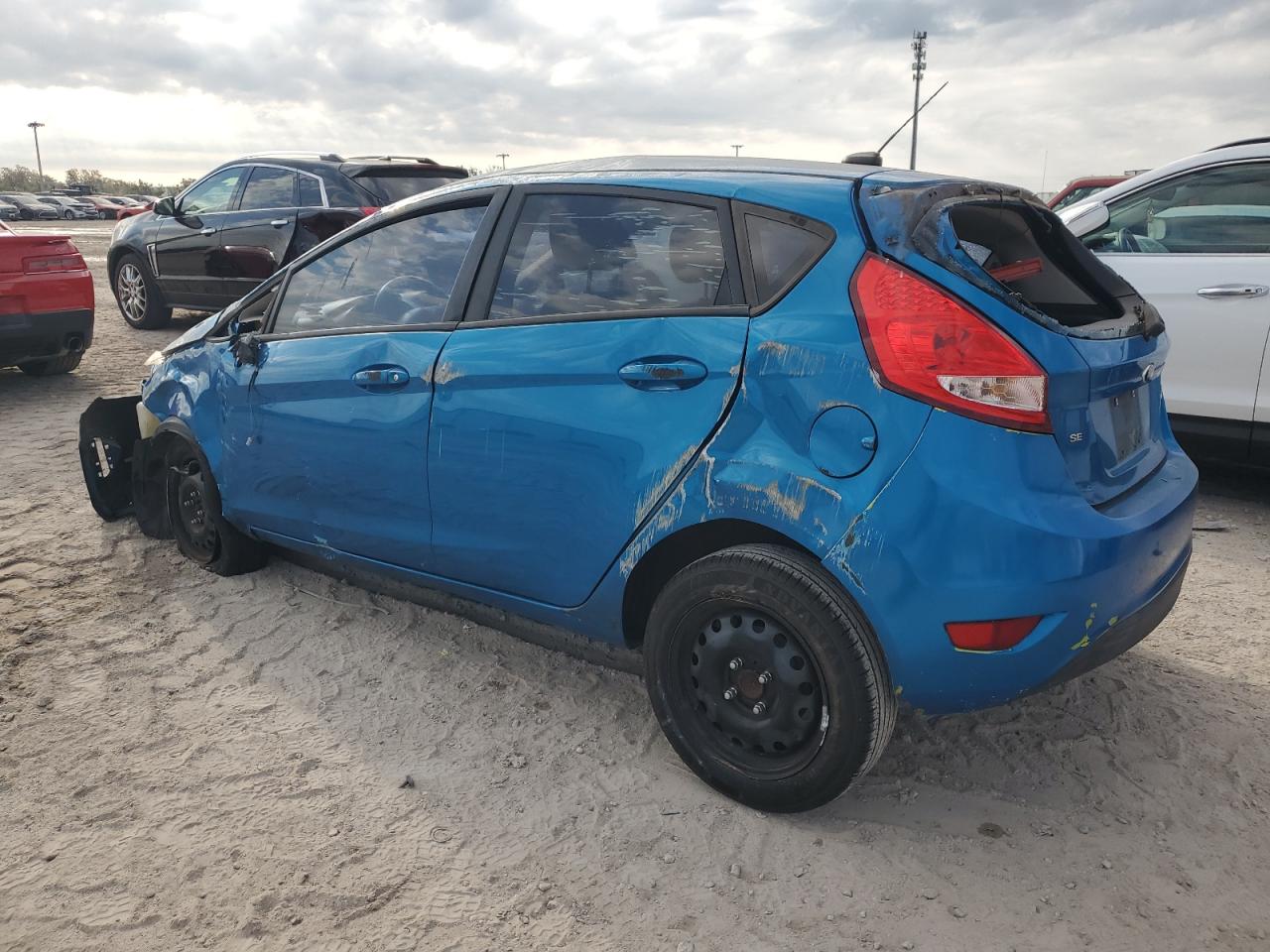2013 Ford Fiesta - Image 2