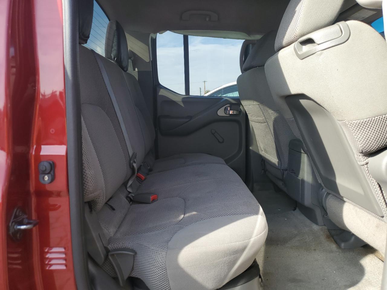 2013 Nissan Navara (Frontier) - Image 10