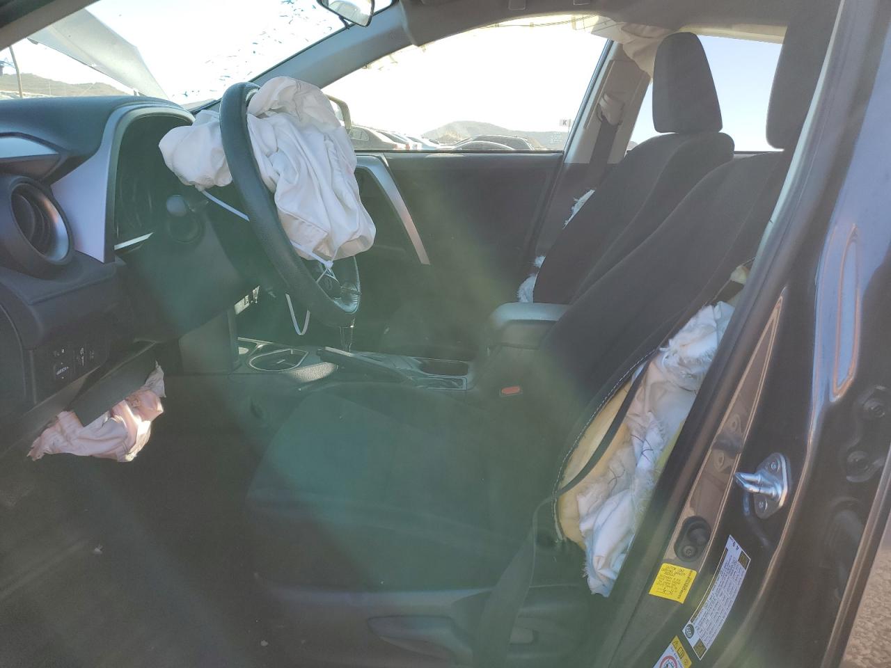 2017 Toyota RAV 4 - Image 7