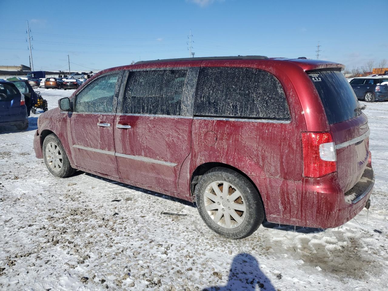 2015 Chrysler Town & Country - Image 2