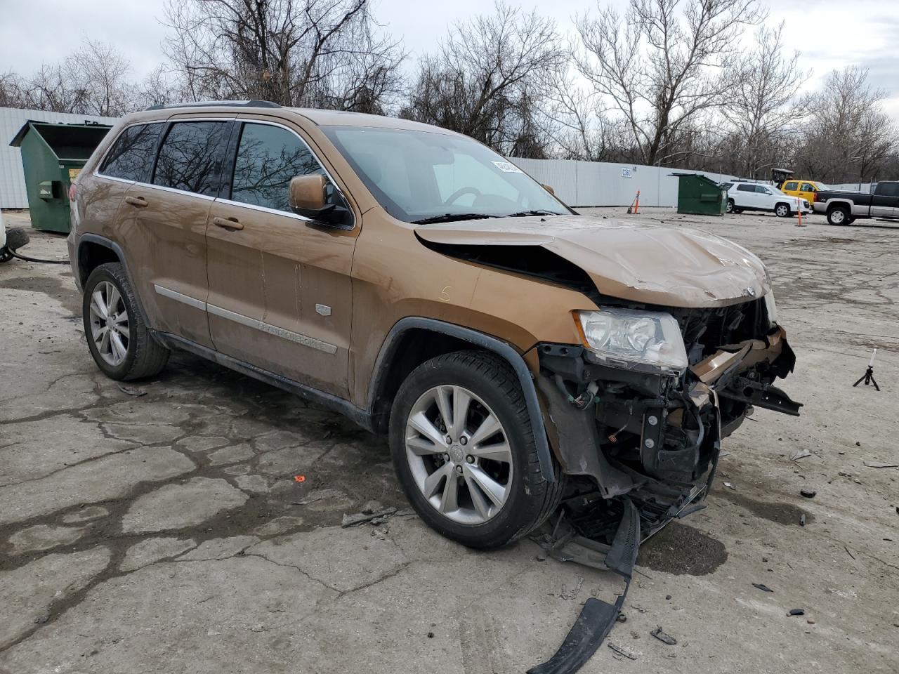2011 Jeep Grand Cherokee - Image 4