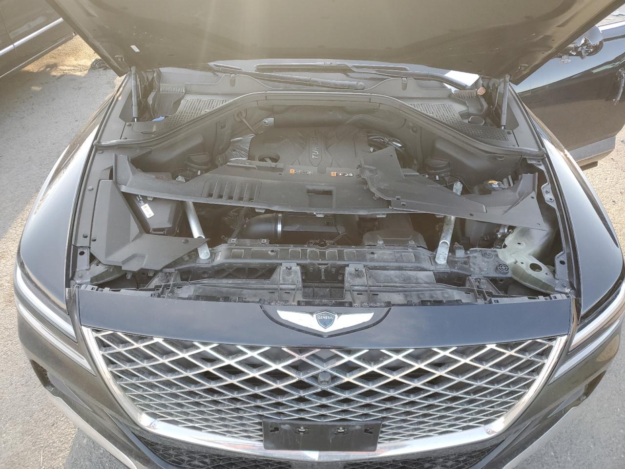 2023 Genesis GV80 - Image 12