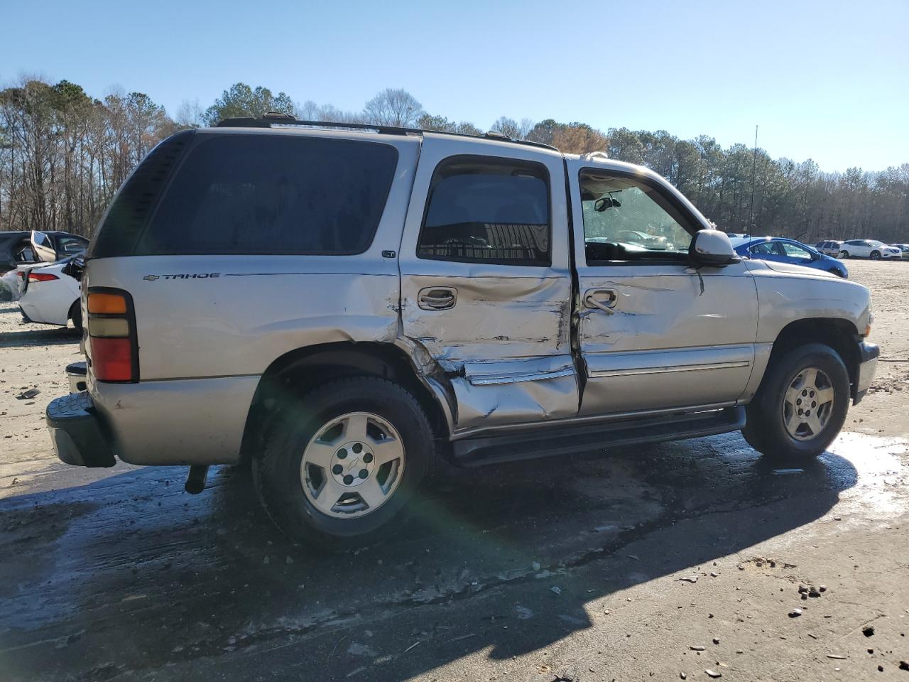 2004 Chevrolet Tahoe - Image 3