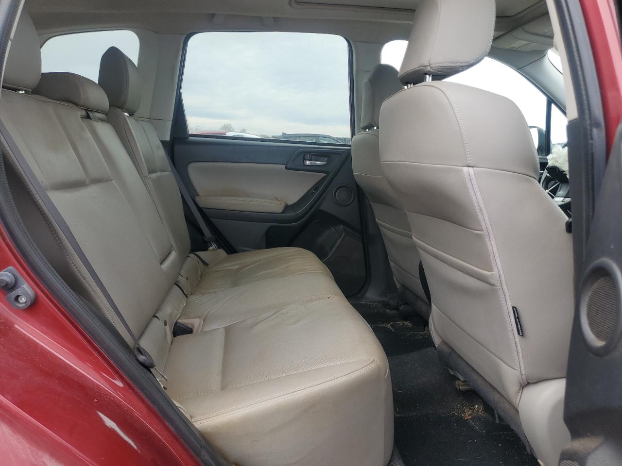 2015 Subaru Forester - Image 12