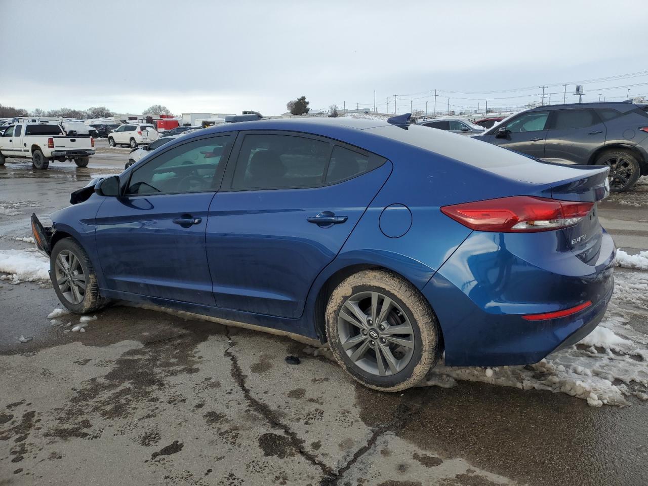 2017 Hyundai Elantra - Image 2