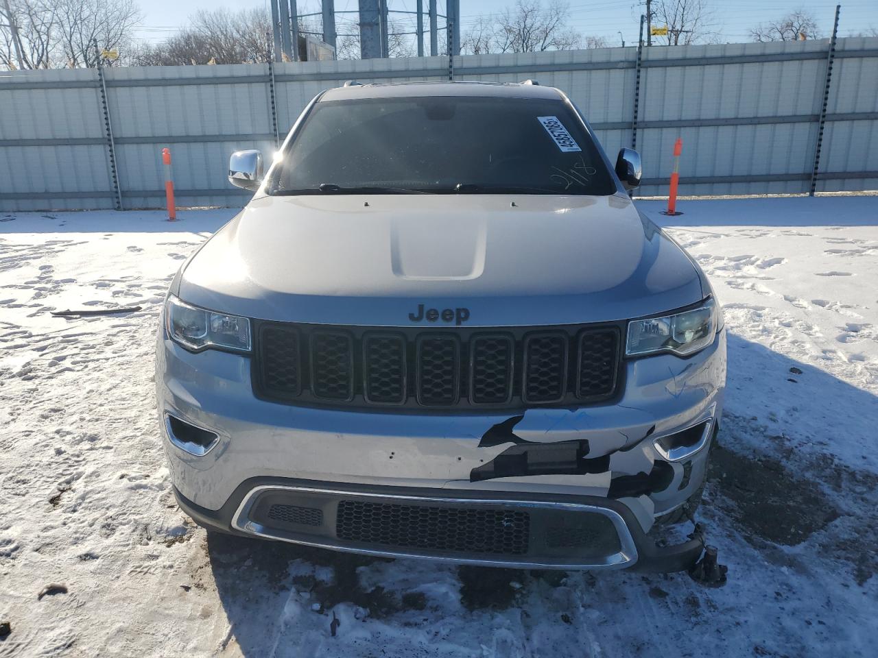 2018 Jeep Grand Cherokee - Image 5