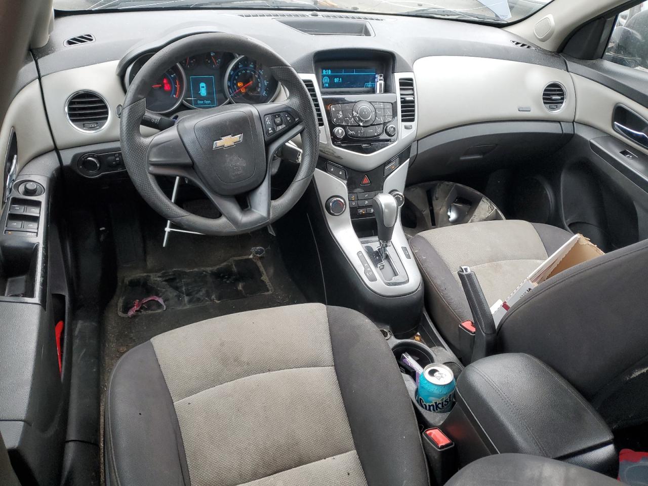 2014 Chevrolet Cruze - Image 8
