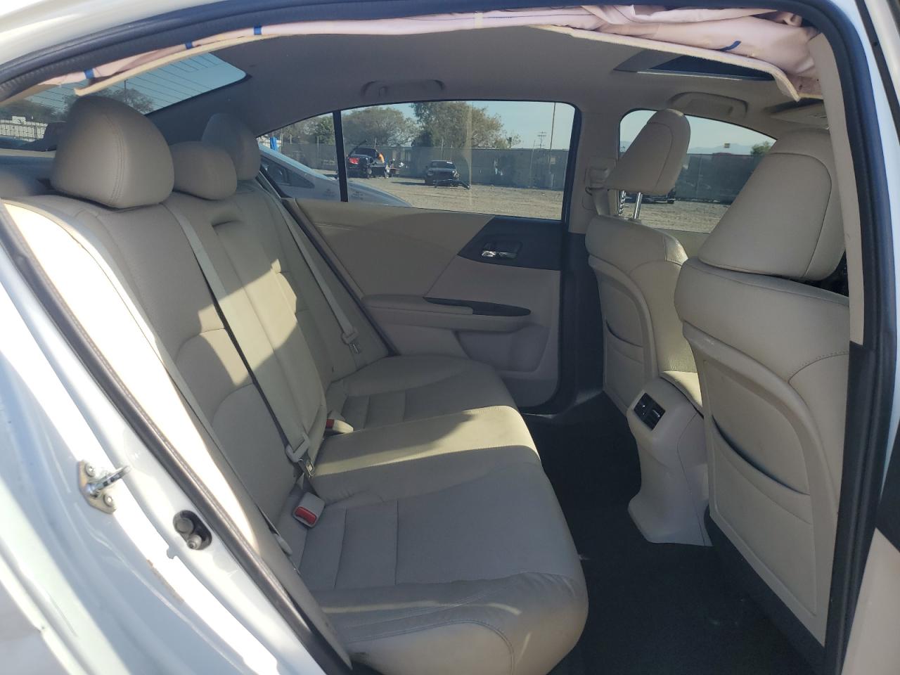 2013 Honda Accord - Image 11