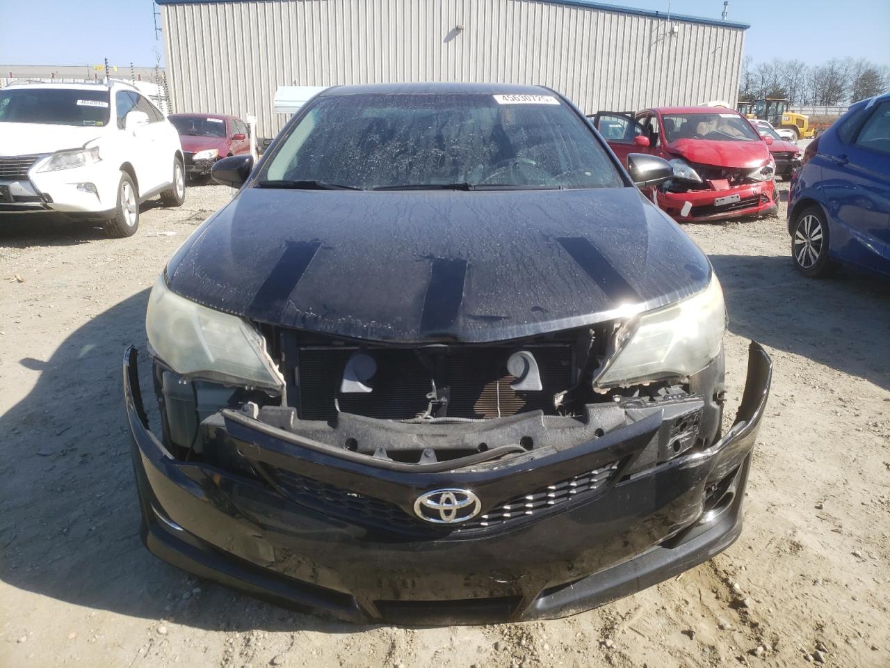 2014 Toyota Camry - Image 5