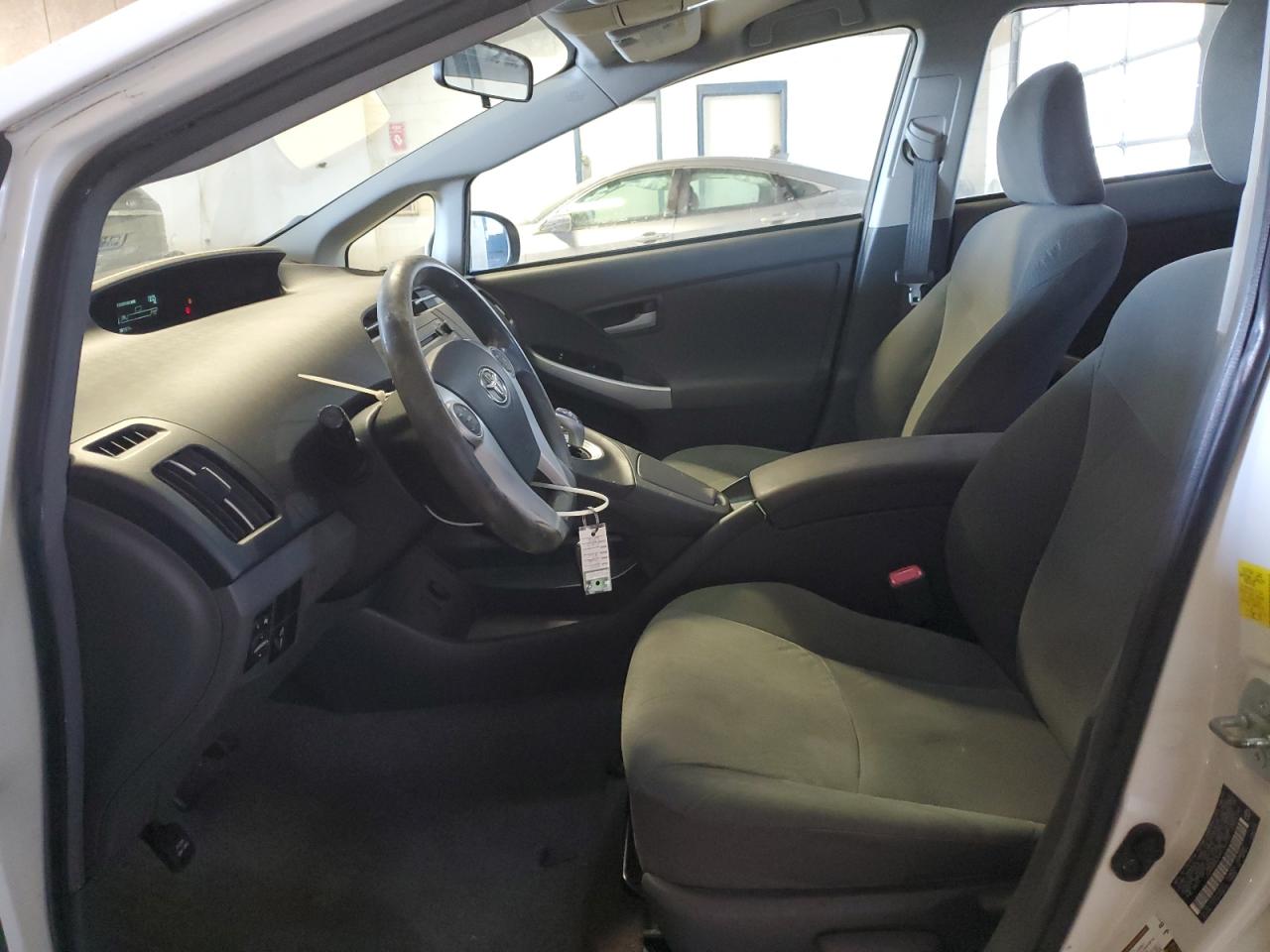 2010 Toyota Prius - Image 7