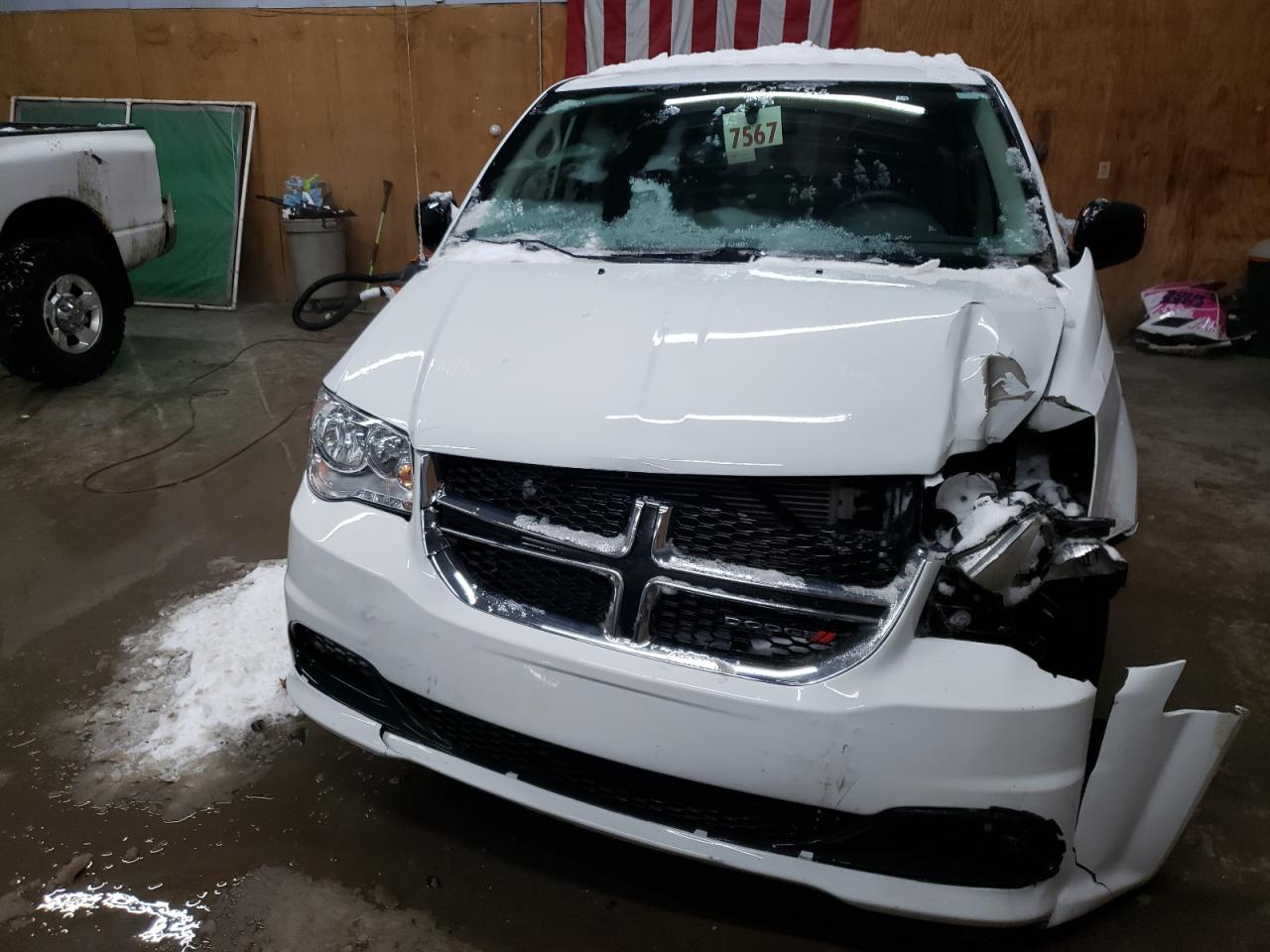2018 Dodge Caravan - Image 5