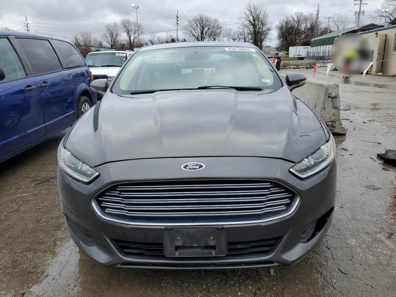 2016 Ford Fusion - Image 5