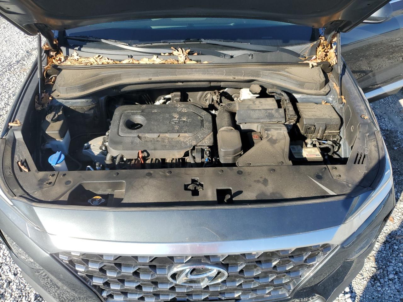 2020 Hyundai Santa Fe - Image 12