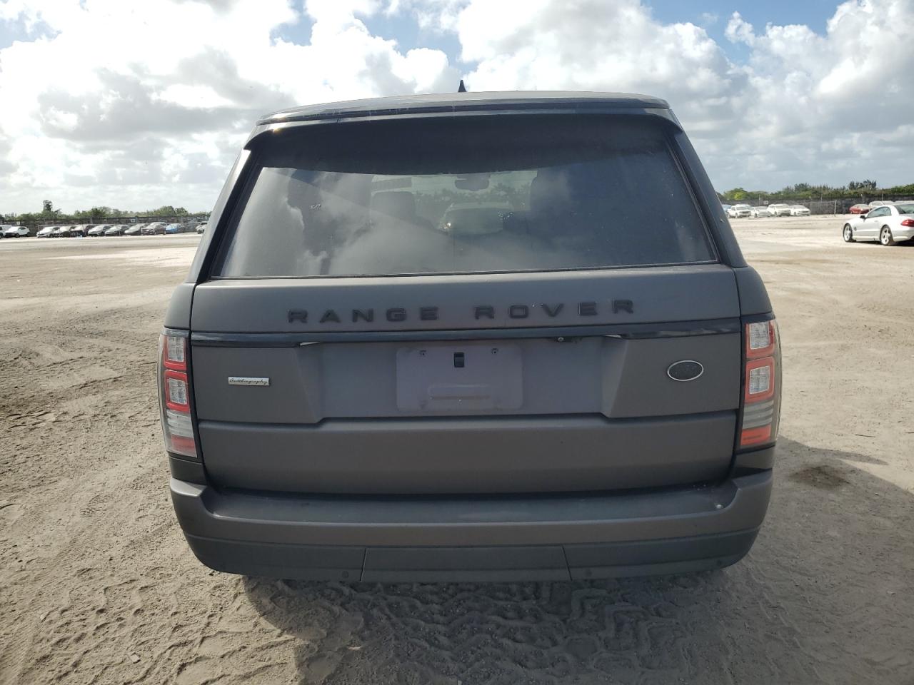 2017 Land Rover Range Rover - Image 6